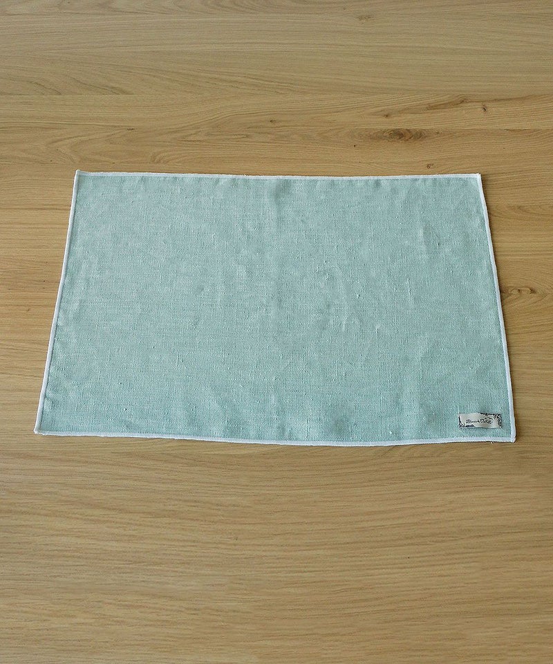 Blanc de Juillet ランチョンマット