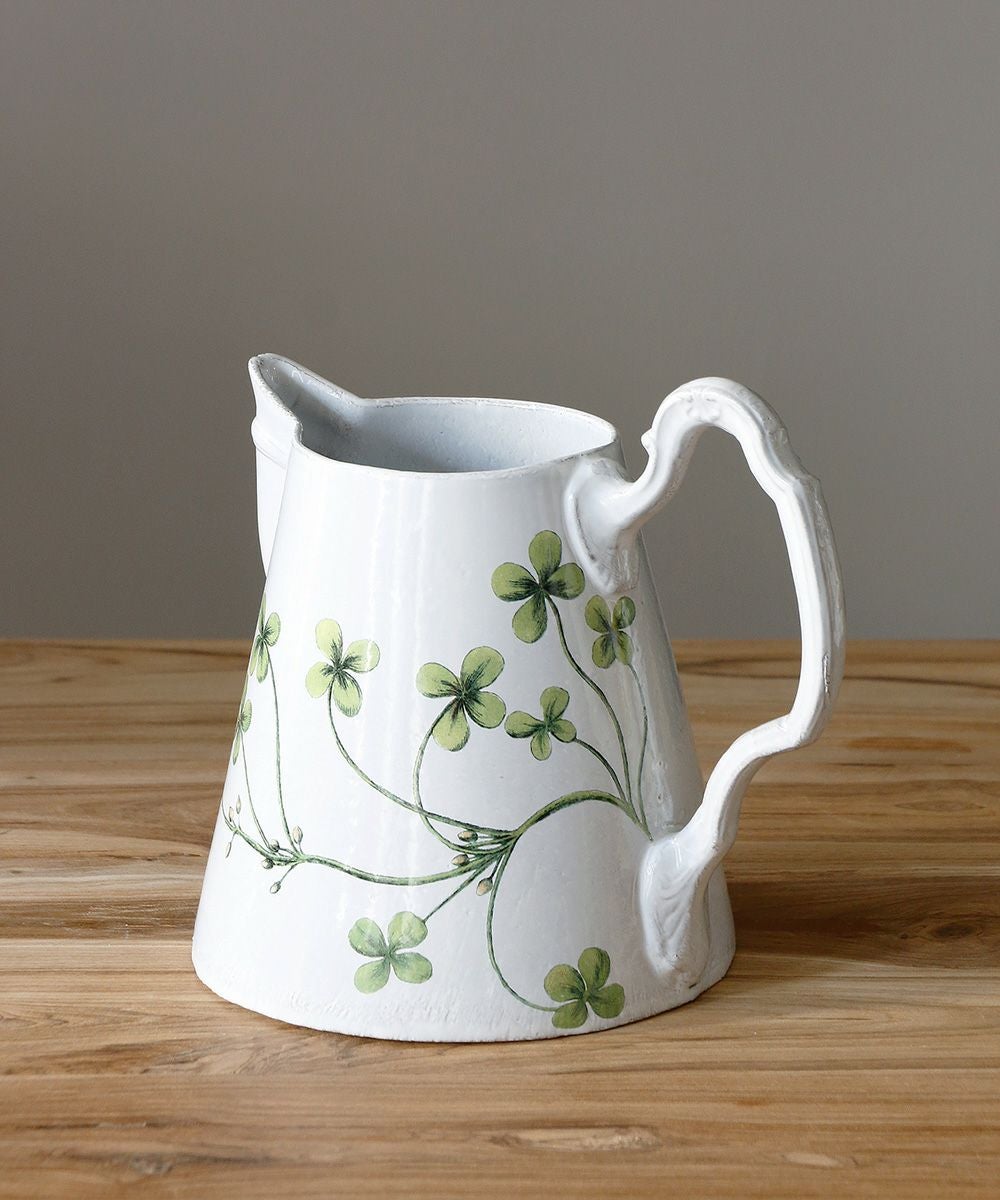 ASTIER DE VILLATTE アスティエ・ド・ヴィラット